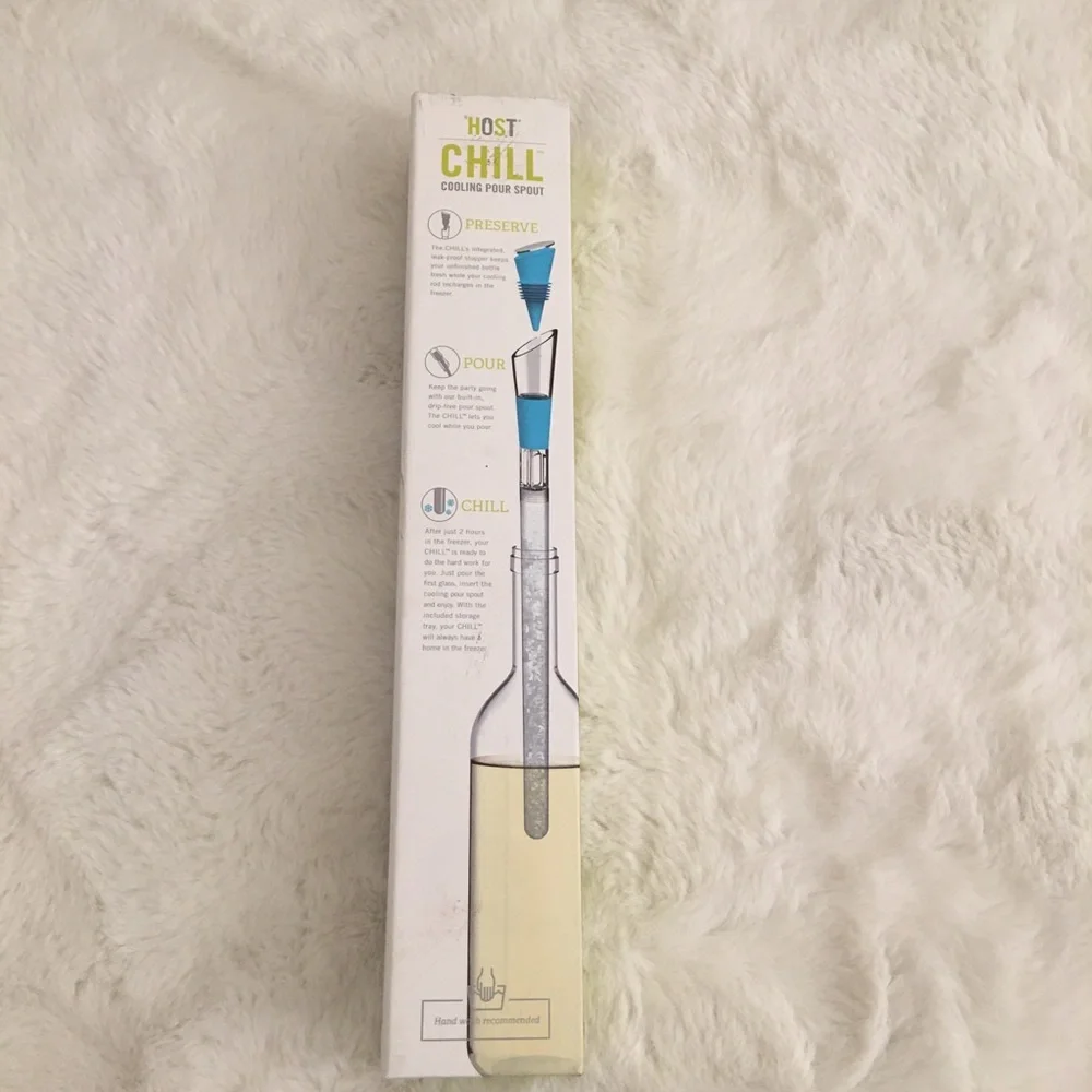 NEW IN BOX Host chill cooling pour spout